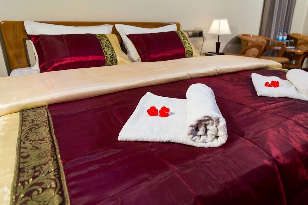 Hotel Lily The Home Хсипау Екстериор снимка