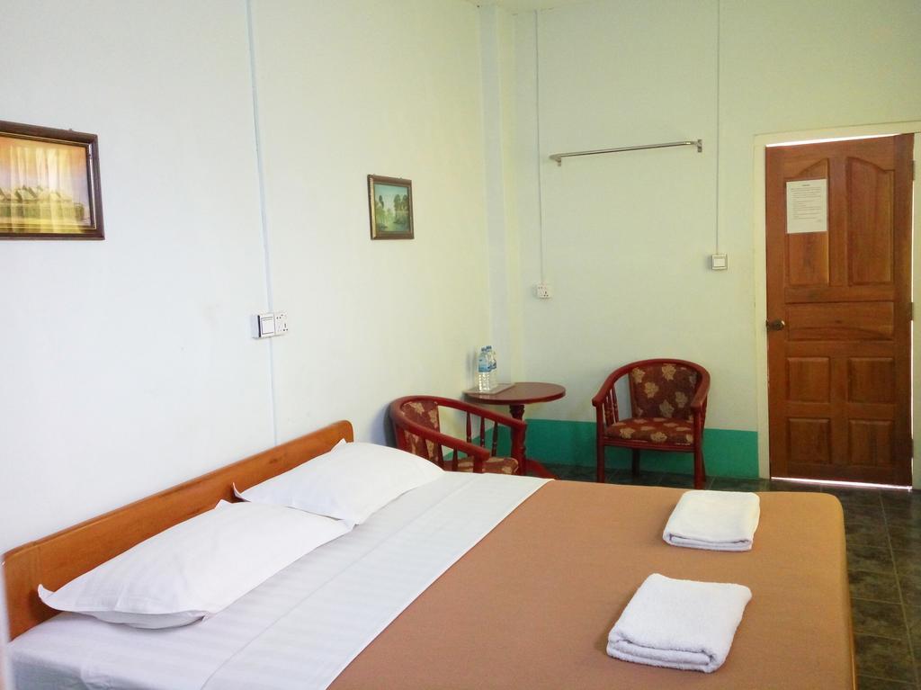 Hotel Lily The Home Хсипау Екстериор снимка