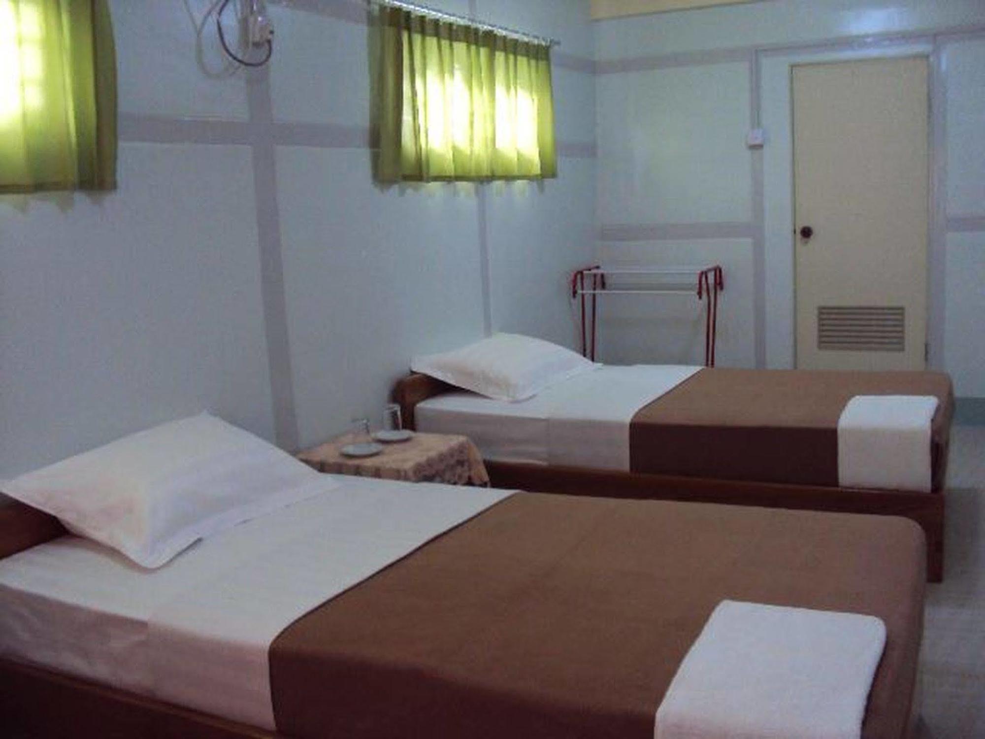 Hotel Lily The Home Хсипау Екстериор снимка