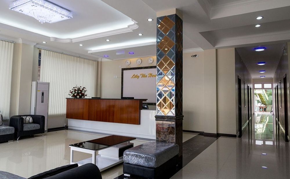 Hotel Lily The Home Хсипау Екстериор снимка